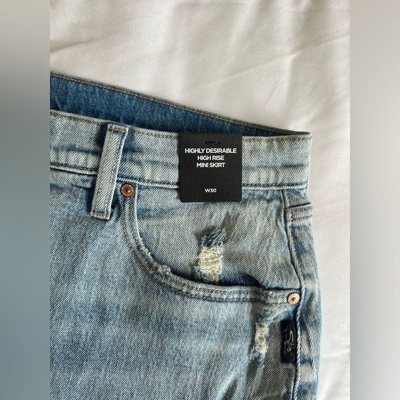 NEW Women’s Silver Size 30 High Rise Mini Skirt - Picture 2 of 7